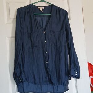 H&M Women's Navy Button-Down V-Neck Blouse